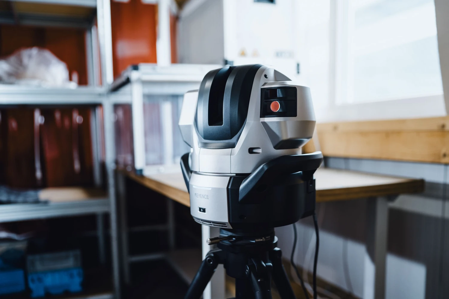 Phoenix Industry Solutions - Blechbearbeitung & Laserschweißen - Metallmaschine